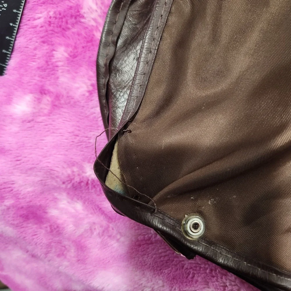 Vintage Samsonite Sentry Brown Faux Leather Hanging Bi-Fold Garment Bag Travel‎